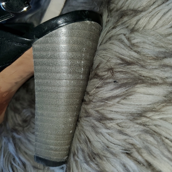 💃💃 2/$90 Coach Fringed Sandals - Picture 16 of 16